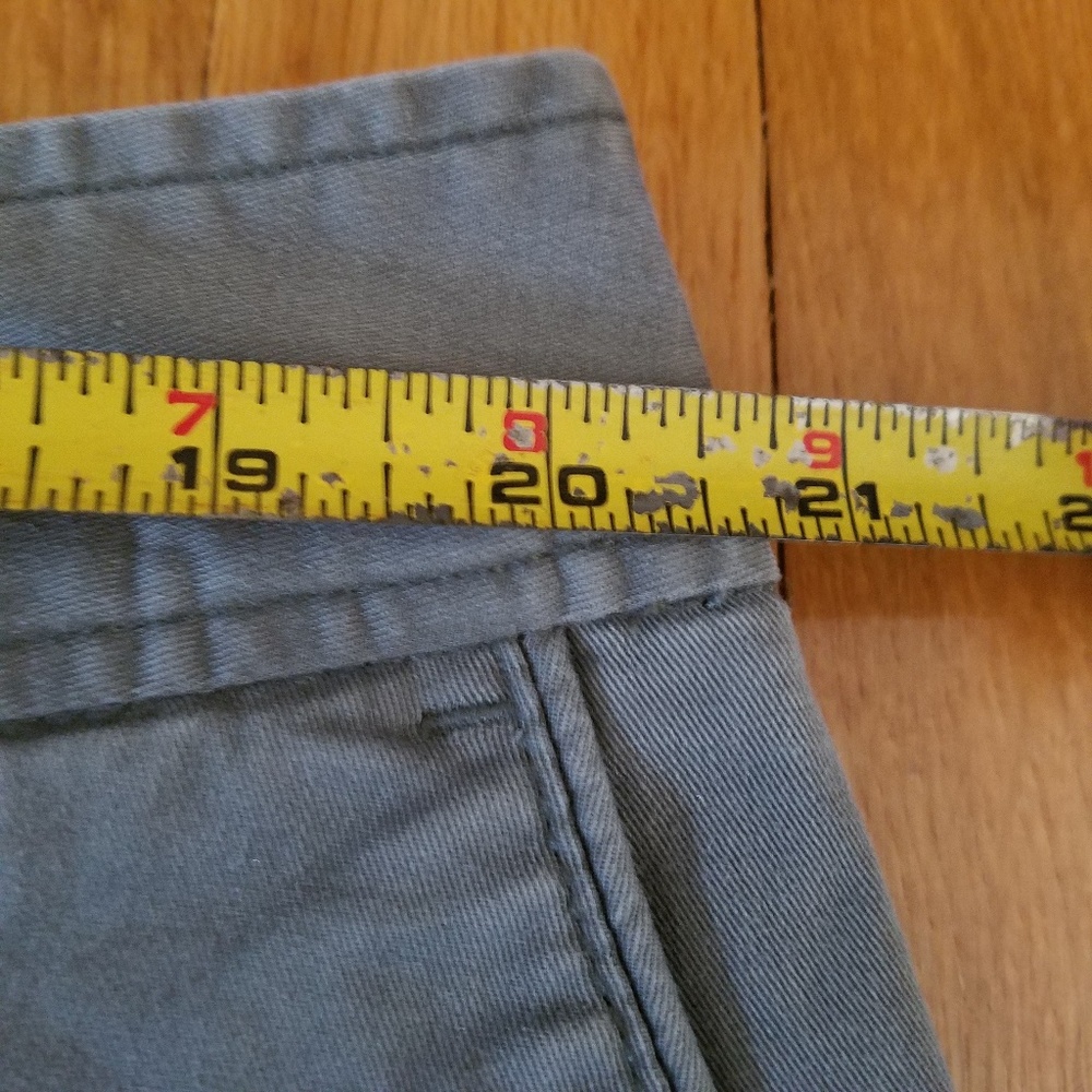 Green Cargo Skirt - Picture 6 of 7